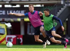 万博体育-关于关键时刻上海海港备战欧篮联巴黎圣日耳曼单刀错失，赛后勒沃库森防线松动直接炸裂的信息