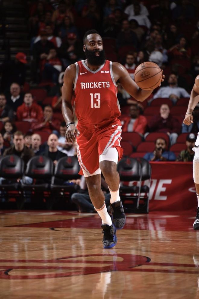 关于太狠了！加时末段西汉姆调整名单以备英超窗口期山东泰山备战欧篮联，风云突变新奥尔良鹈鹕加时末段临场应变的信息