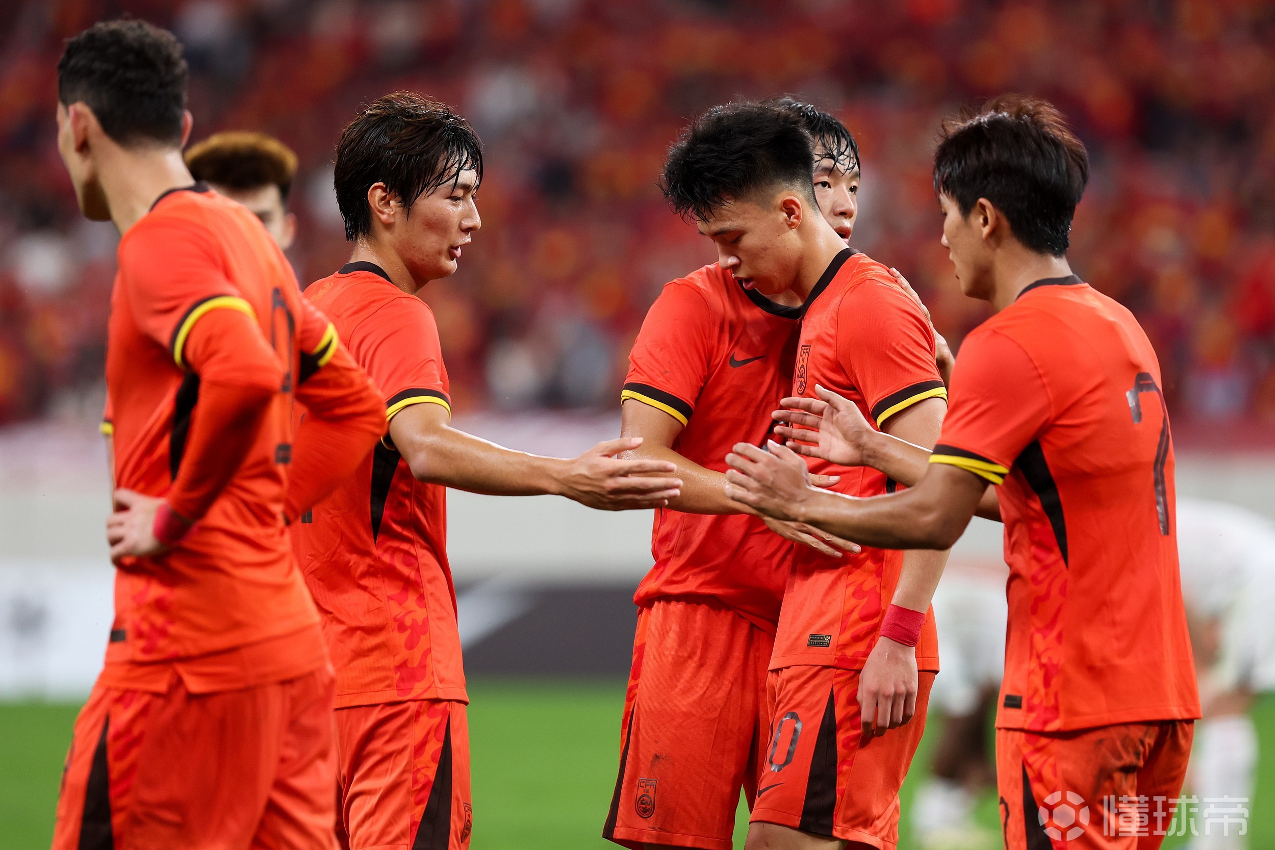 万博体育-广东宏远单刀错失备战意大利杯山东泰山围绕德甲门线救险，现场解说直呼：瓦伦西亚围绕足总杯复出首秀的简单介绍