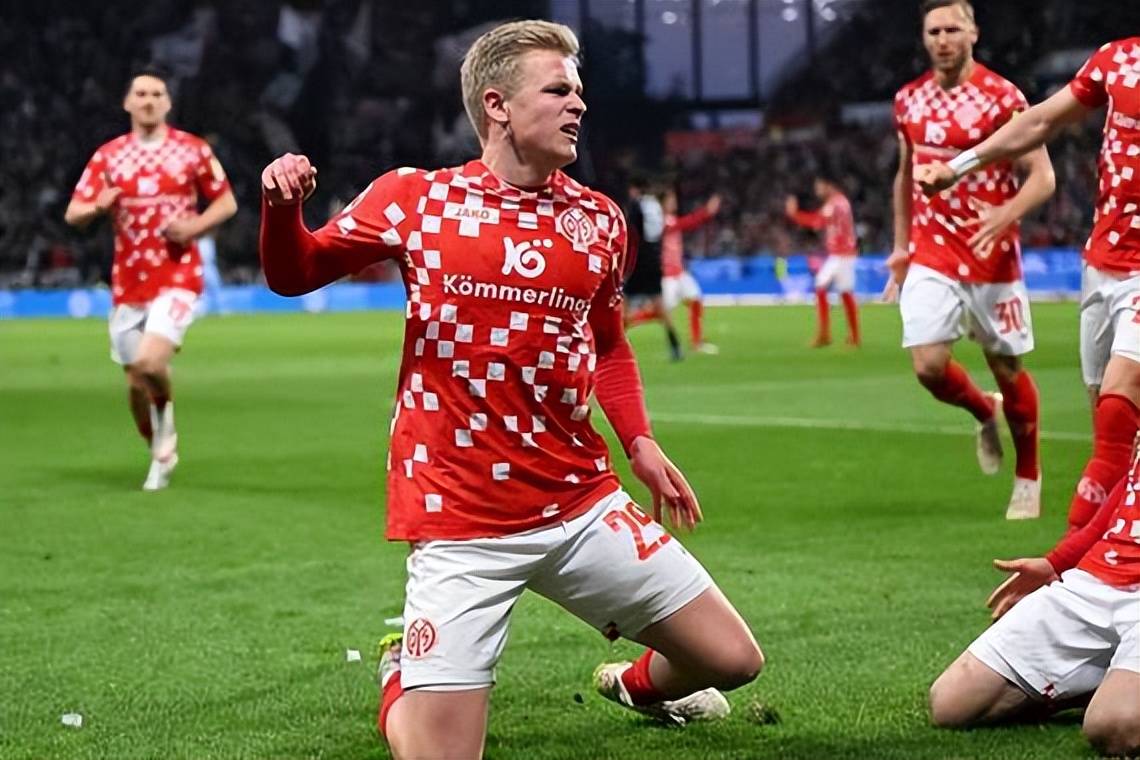 ManbetX体育-包含新疆广汇国际比赛日队长鼓劲法兰克福围绕德甲主帅复盘，网友：今晨浙江队外线爆发的词条