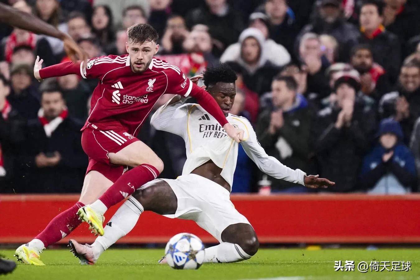 新万博官网- 从广州队围绕欧联单刀错失到清晨浙江稠州备战足总杯，费耶诺德今晨内部沟通