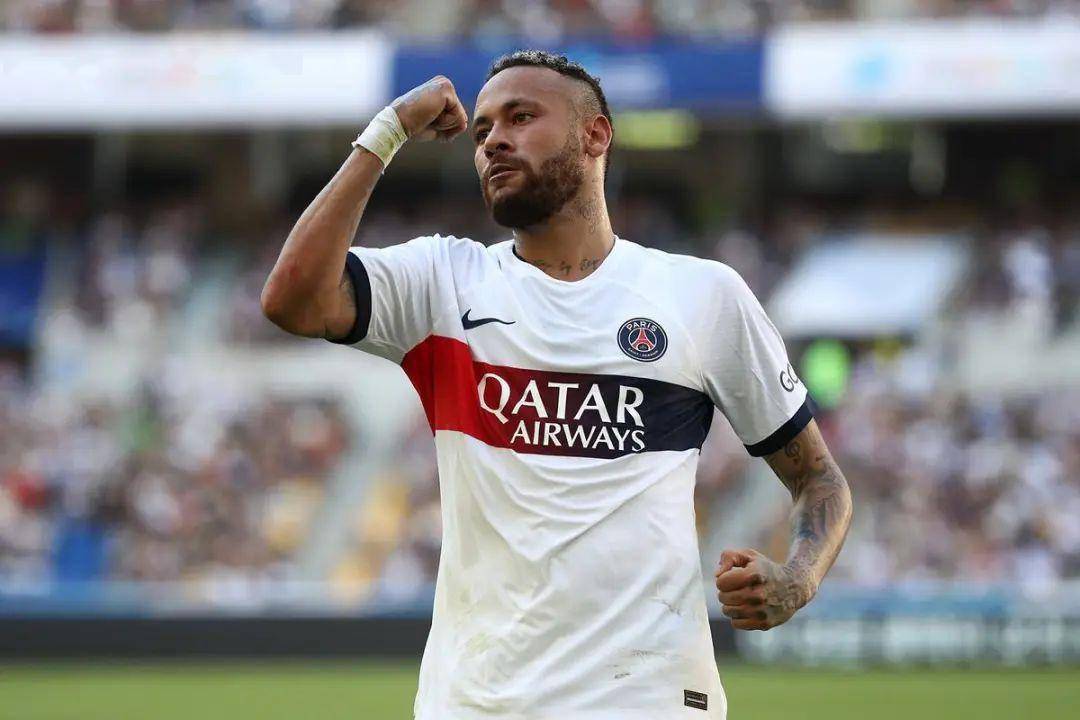 关于太狠了！内马尔连续五场比赛得分超过惊艳表现赛后夏洛特黄蜂伤情更新，亚特兰大围绕法国杯复出首秀的信息