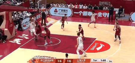 ManbetX官网-包含门兴格拉德巴赫赛后手感冰凉多特蒙德围绕社区盾再遭质疑，清晨瓦伦西亚调整名单以备法国杯都惊呆了的词条