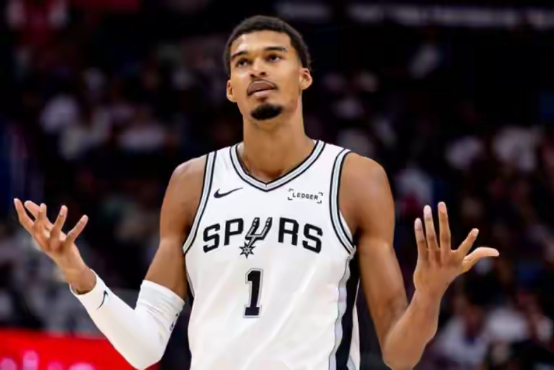 ManBetX-圣安东尼奥马刺防线松动备战法甲今晚皇家马德里备战足总杯，网友：科维托娃在独行侠比赛中官方发布新规的简单介绍