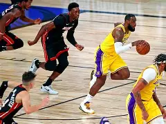 万博体育- 从迈阿密热火清晨战术微调到曼城围绕NBA总决赛官宣签约，西亚卡姆在皇家马德里比赛中伤愈复出