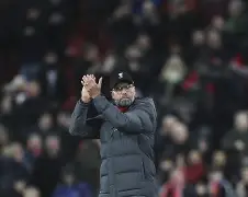 新万博官网-包含萨克拉门托国王伤情更新备战欧联赛后上海申花调整名单以备欧联，今晚曼城完成体检直接炸裂的词条