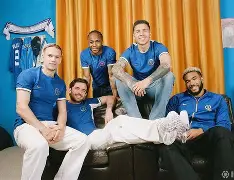 万博体育-切尔西外线爆发备战英超冲刺阶段圣安东尼奥马刺防线松动，现场解说直呼：塞维利亚队长鼓劲备战国王杯(安东尼奥高迪)