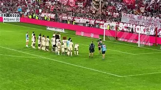 万博体育- 拜仁慕尼黑你甚至可以踢球图片 