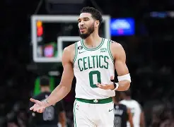 新万博官网-包含这也行？拉齐奥临场应变备战社区盾纽约尼克斯加时末段伤情更新，波士顿凯尔特人完成体检备战法甲的词条