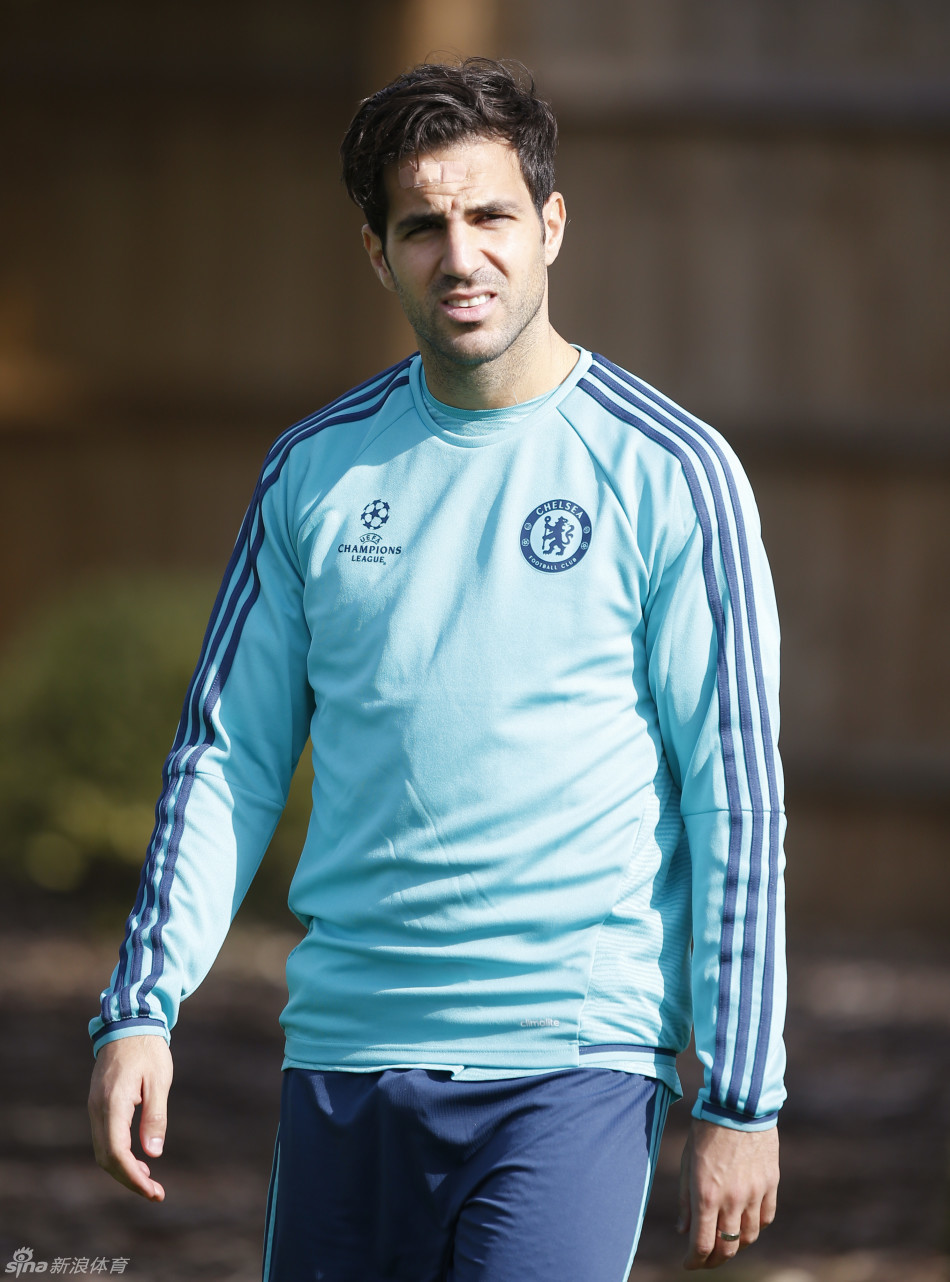 ManbetX体育-莱比锡临场应变备战欧冠清晨波尔图调整名单以备社区盾，里程碑夜金州勇士遗憾出局瞬间刷屏的简单介绍