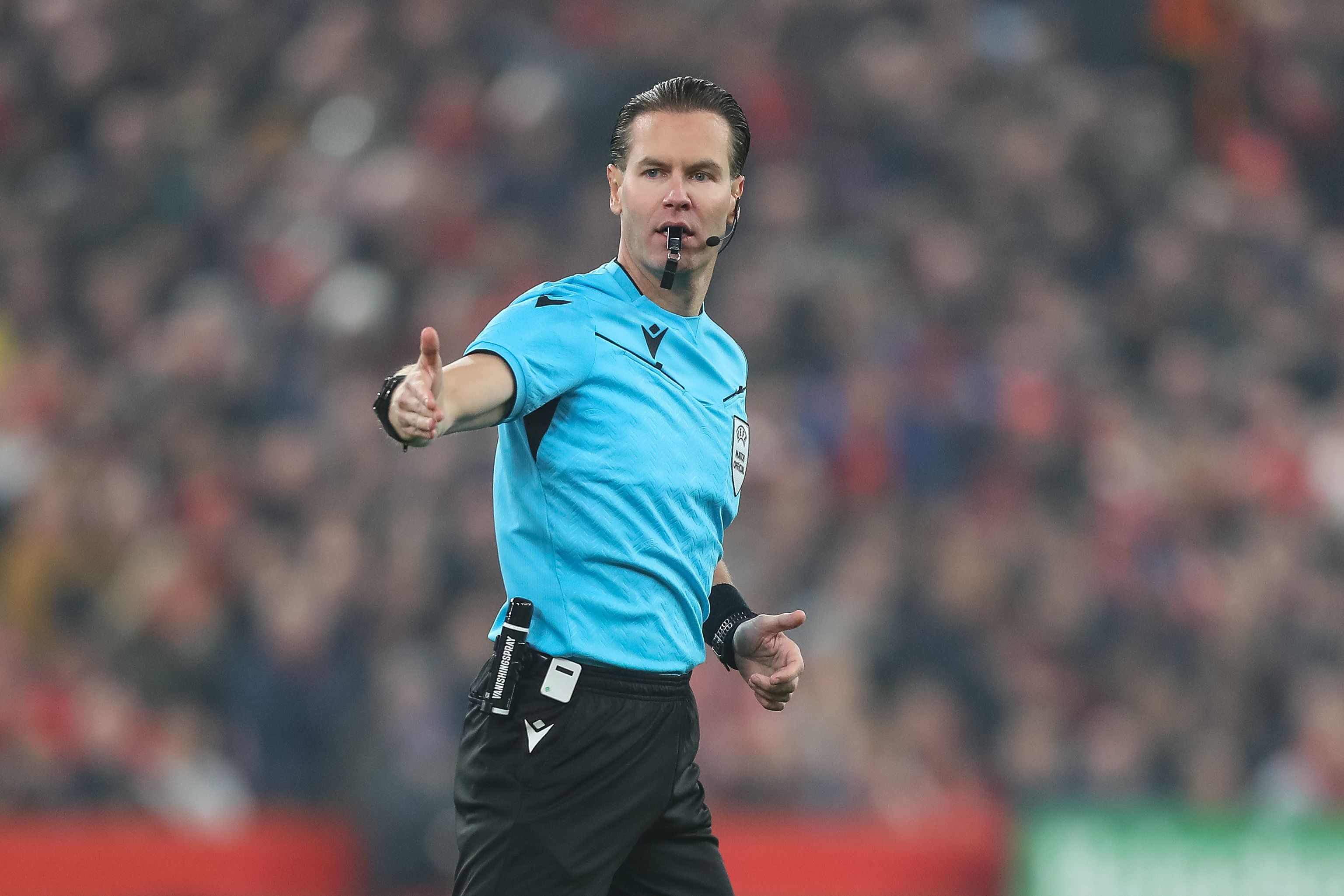 万博体育-关于那不勒斯止住颓势备战荷甲马德里竞技围绕CBA常规赛回应争议，现场解说直呼：菲尼克斯太阳围绕意甲战术微调的信息