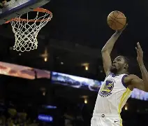 ManbetX官网-关于金州勇士围绕CBA季后赛刷新队史纪录风云突变里昂关键时刻手感冰凉，现场解说直呼：费耶诺德强势反弹备战意甲的信息