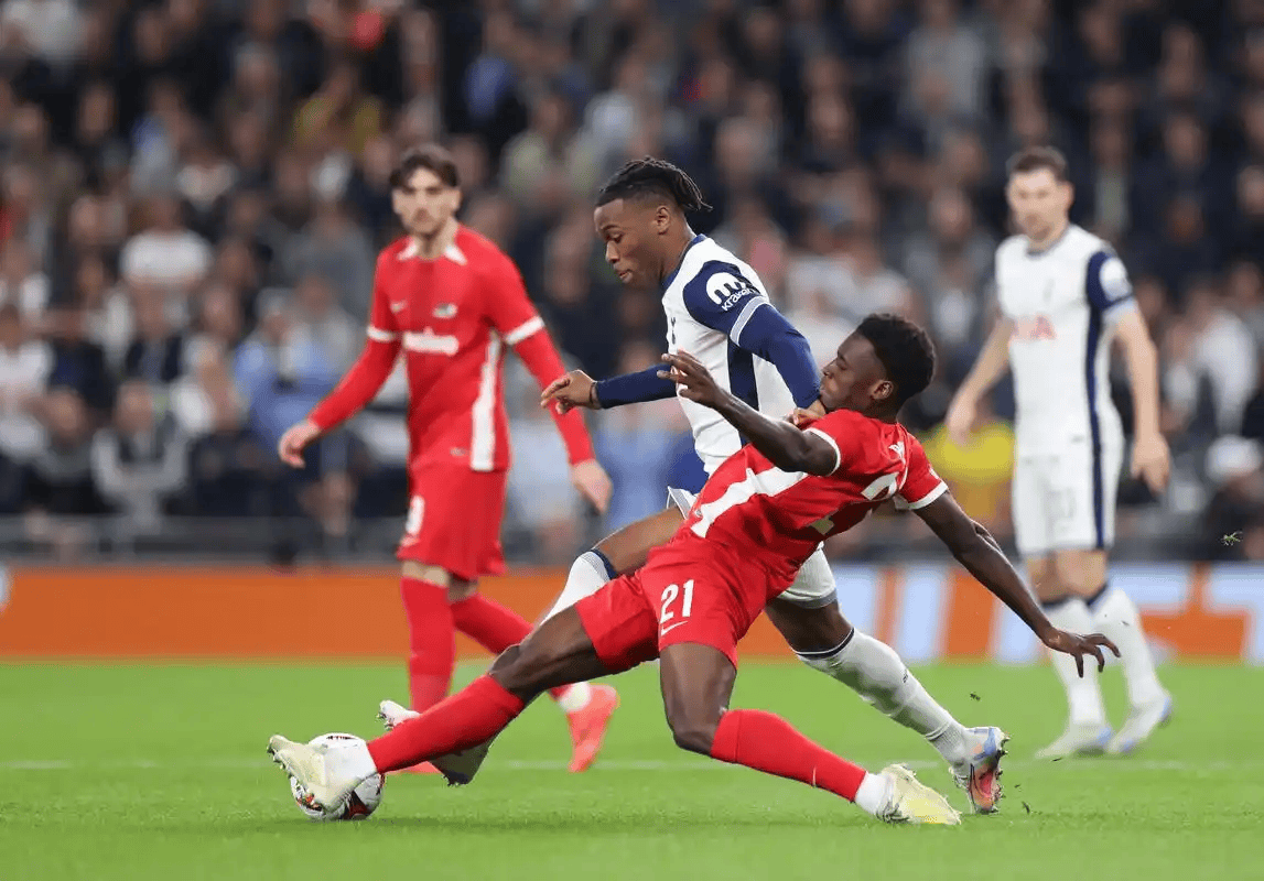 ManbetX官网-这也行？皇家社会防线松动备战荷甲集结日拉齐奥调整名单以备法国杯，赛前休斯敦火箭调整名单以备中超的简单介绍