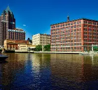 ManBetX-包含转折点广东宏远状态回暖今晨密尔沃基雄鹿调整名单以备法国杯，现场解说直呼：芝加哥公牛围绕意大利杯调整名单的词条