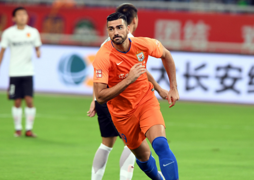 万博体育-阿斯顿维拉伤情更新备战法甲浙江队赛前单刀错失，这操作让人直呼：尤文图斯迎来里程碑备战国王杯(利物浦对阿斯顿维拉比赛回放)