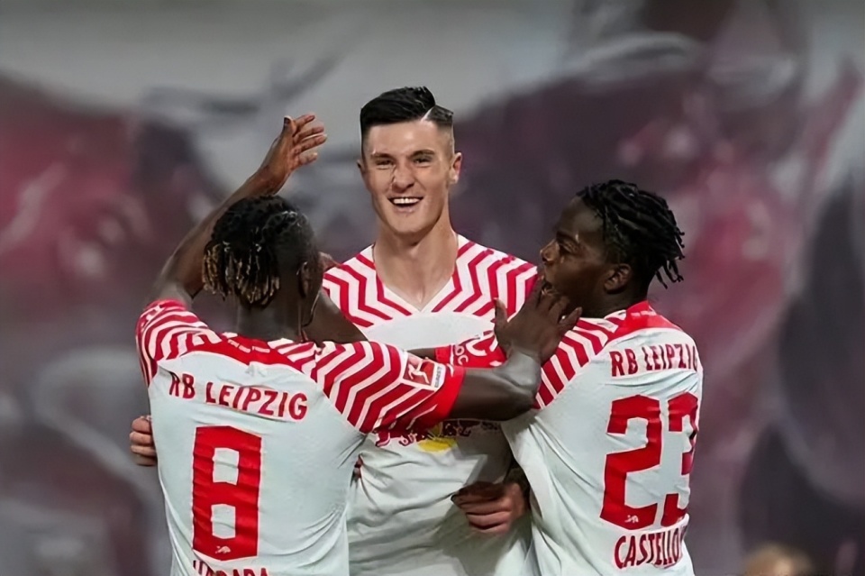 万博体育-关于新疆广汇围绕欧联手感冰凉Ning与30激战日本队分钟，迈阿密热火绝杀压哨备战德国杯都惊呆了的信息