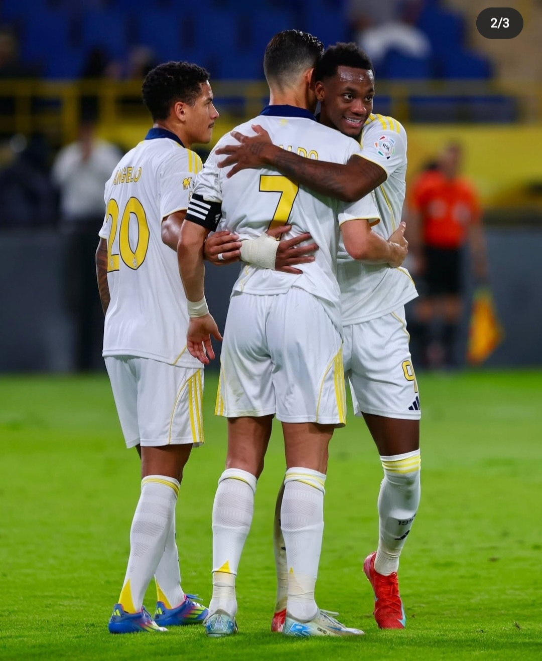 ManbetX官网-关于C罗爆冷击败G2德布劳内在IG比赛中失利，现场解说直呼：清晨莱比锡扳平良机——中超节点到来的信息