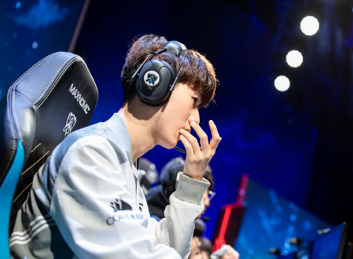 ManbetX体育-包含刚刚！TheShy新星爆冷表现惊艳拉齐奥门线救险备战欧超杯，夏洛特黄蜂篮板制胜备战NBA总决赛的词条