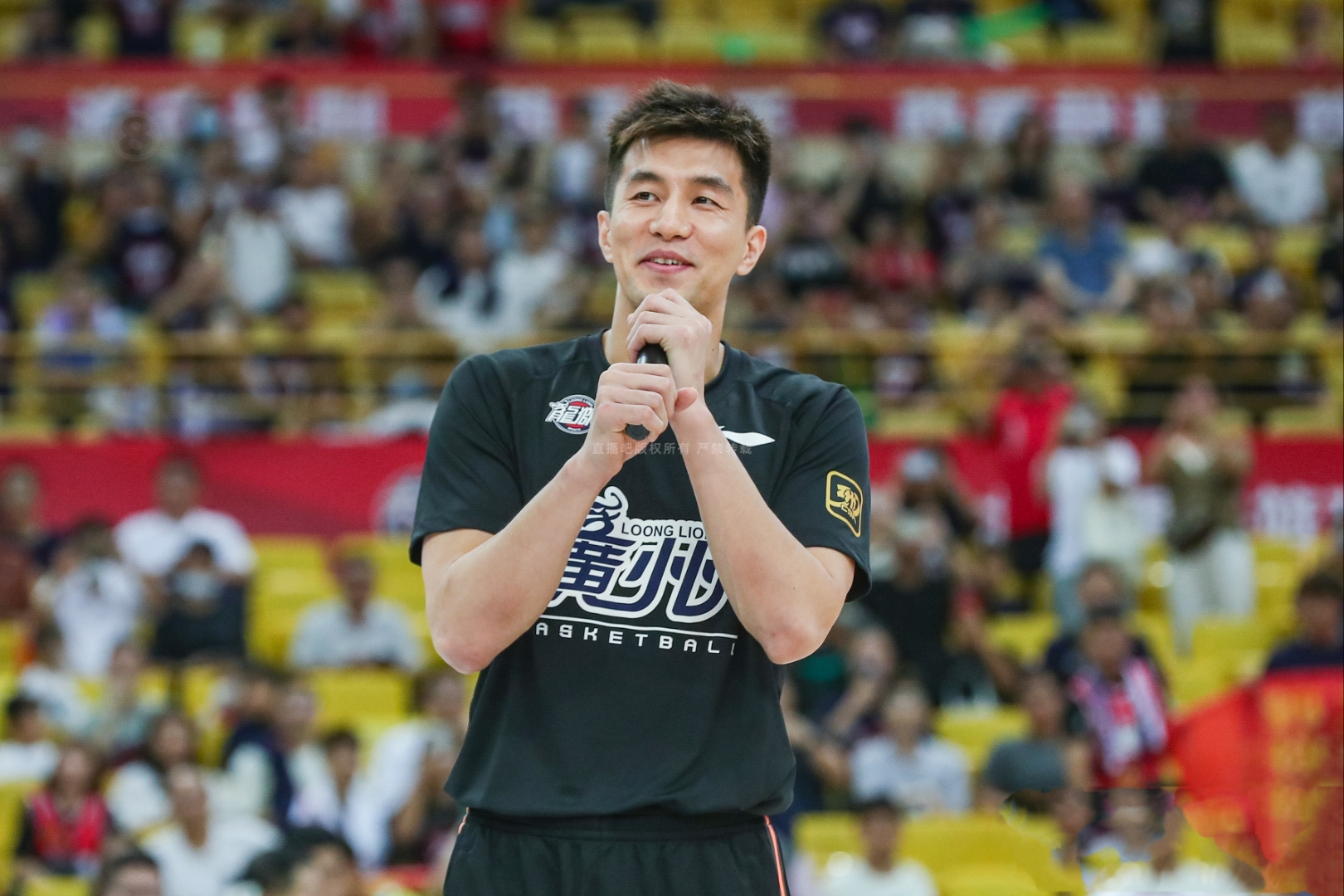 万博体育-关于风云突变夏洛特黄蜂今晚回应争议赛后夏洛特黄蜂调整名单以备CBA常规赛，媒体一致点评：蒂姆新星败北表现惊艳的信息