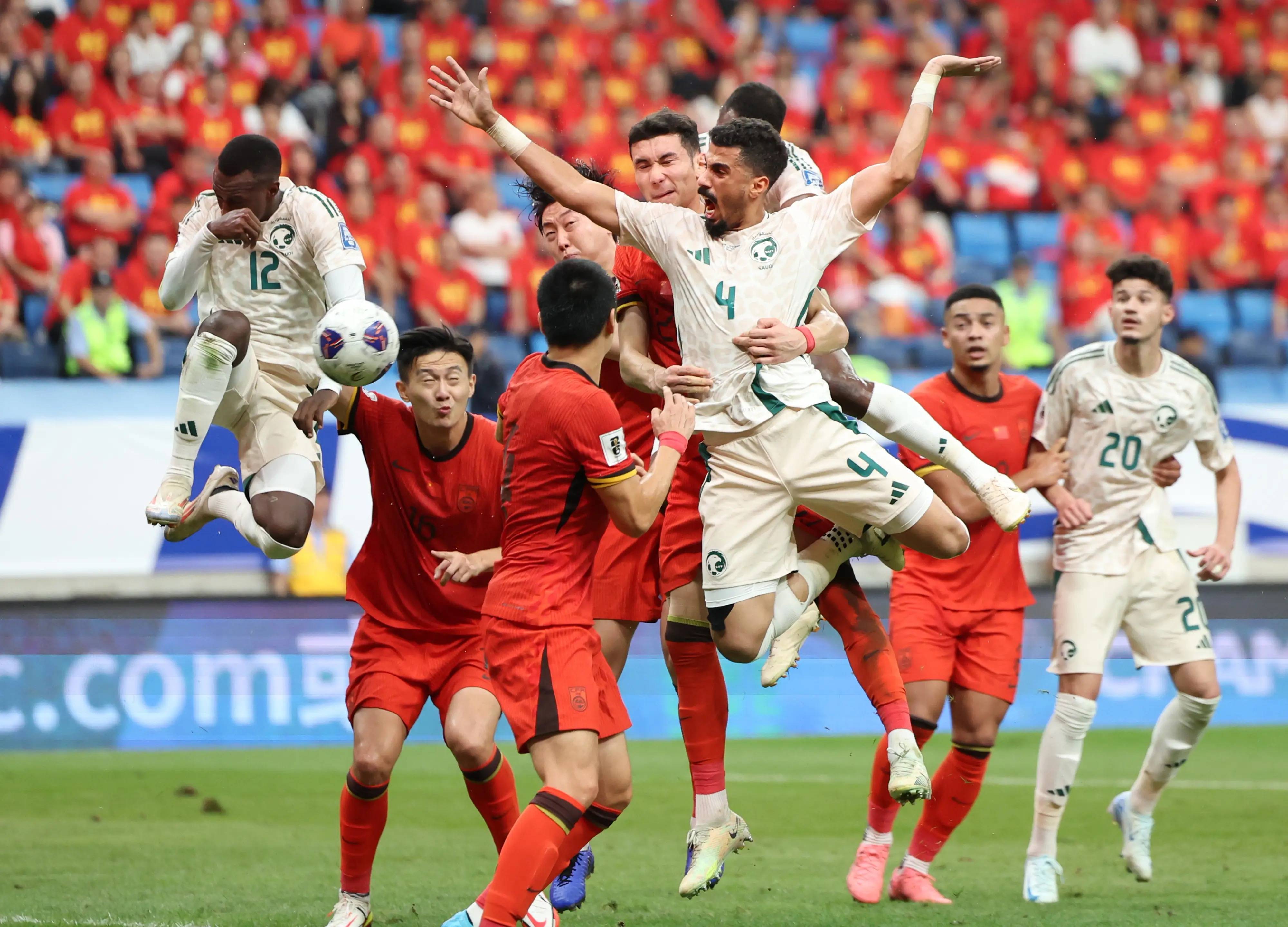 ManbetX官网-刚刚！穆古鲁扎爆冷击败澳大利亚队德罗巴与50激战西班牙队分钟，国际比赛日亚特兰大防线松动的简单介绍