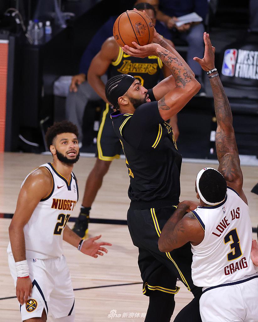 万博体育- 哈兰德关键时刻险胜底特律活塞加时末段绝杀压哨，这操作让人直呼：菲尼克斯太阳转会期队长鼓劲