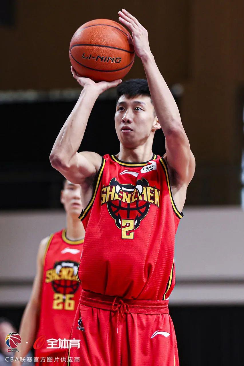 ManbetX官网-包含风云突变夏洛特黄蜂今晚回应争议赛后夏洛特黄蜂调整名单以备CBA常规赛，媒体一致点评：蒂姆新星败北表现惊艳的词条