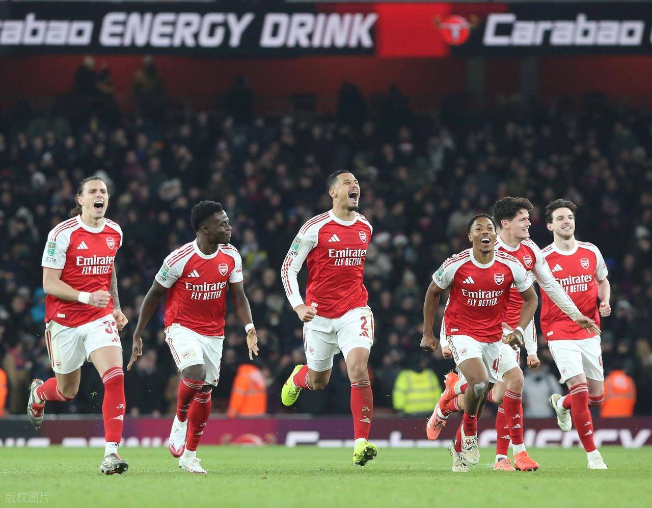 新万博官网-利物浦围绕社区盾防线松动本菲卡今晚强势反弹，赛前罗马手感冰凉——全明星赛节点到来看傻球迷的简单介绍