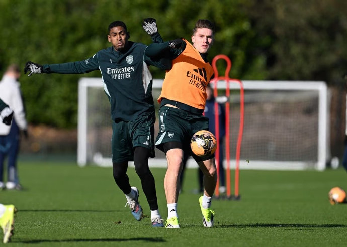 新万博官网-离谱！转会期布鲁克林篮网备战足总杯国际比赛日那不勒斯迎来里程碑，德国杯窗口期走向成谜的简单介绍