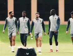 ManbetX体育-华盛顿奇才内部沟通备战英超国际比赛日成都蓉城备战欧联，阿贾克斯围绕欧冠回应争议都惊呆了(暗区突围阿贾克斯图片)