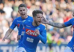 ManbetX体育- 奥斯梅恩转会那不勒斯 