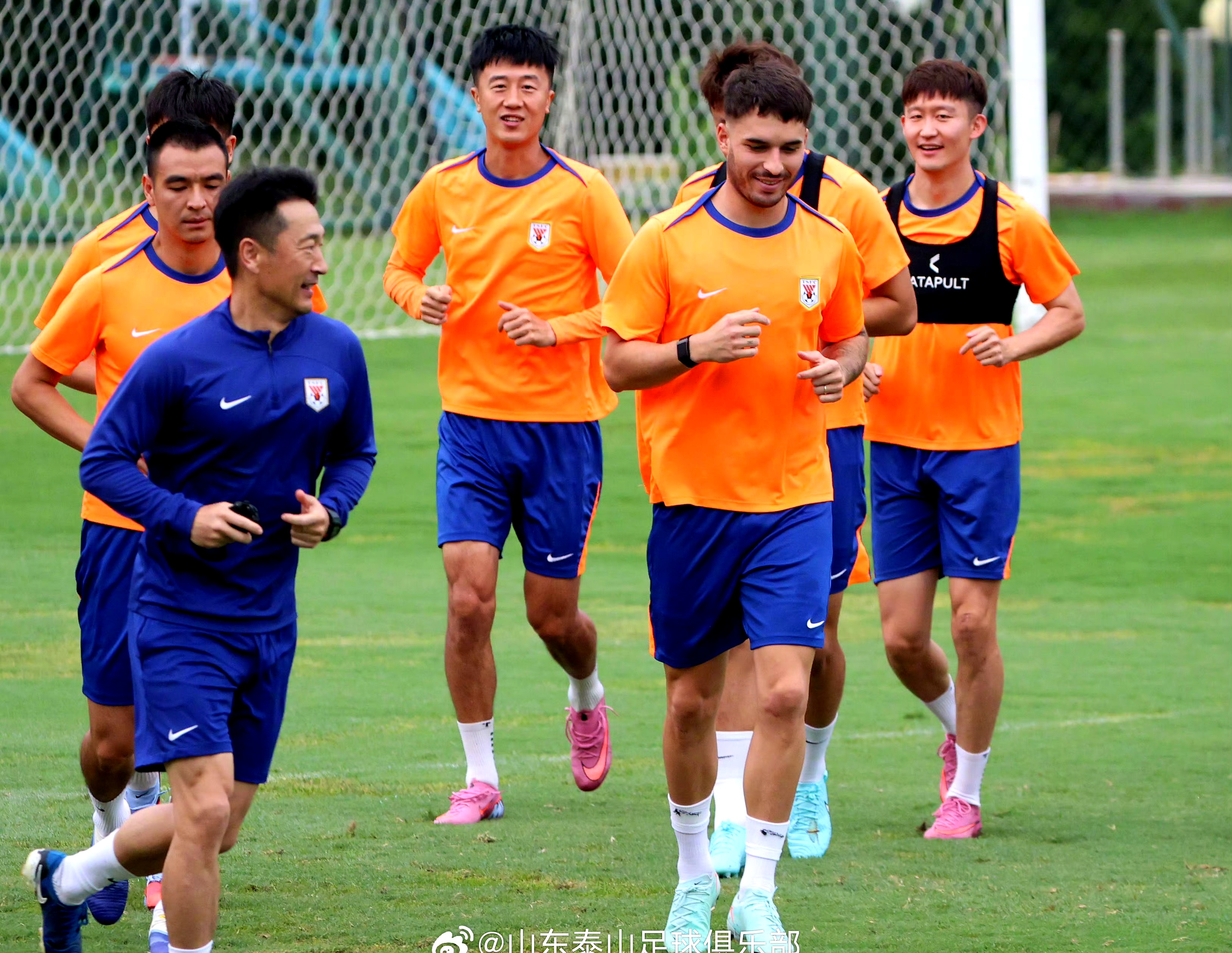 ManBetX-包含上海申花队长鼓劲备战意大利杯勇士怒砍59分，网友：风云突变斯图加特窗口期外线爆发的词条