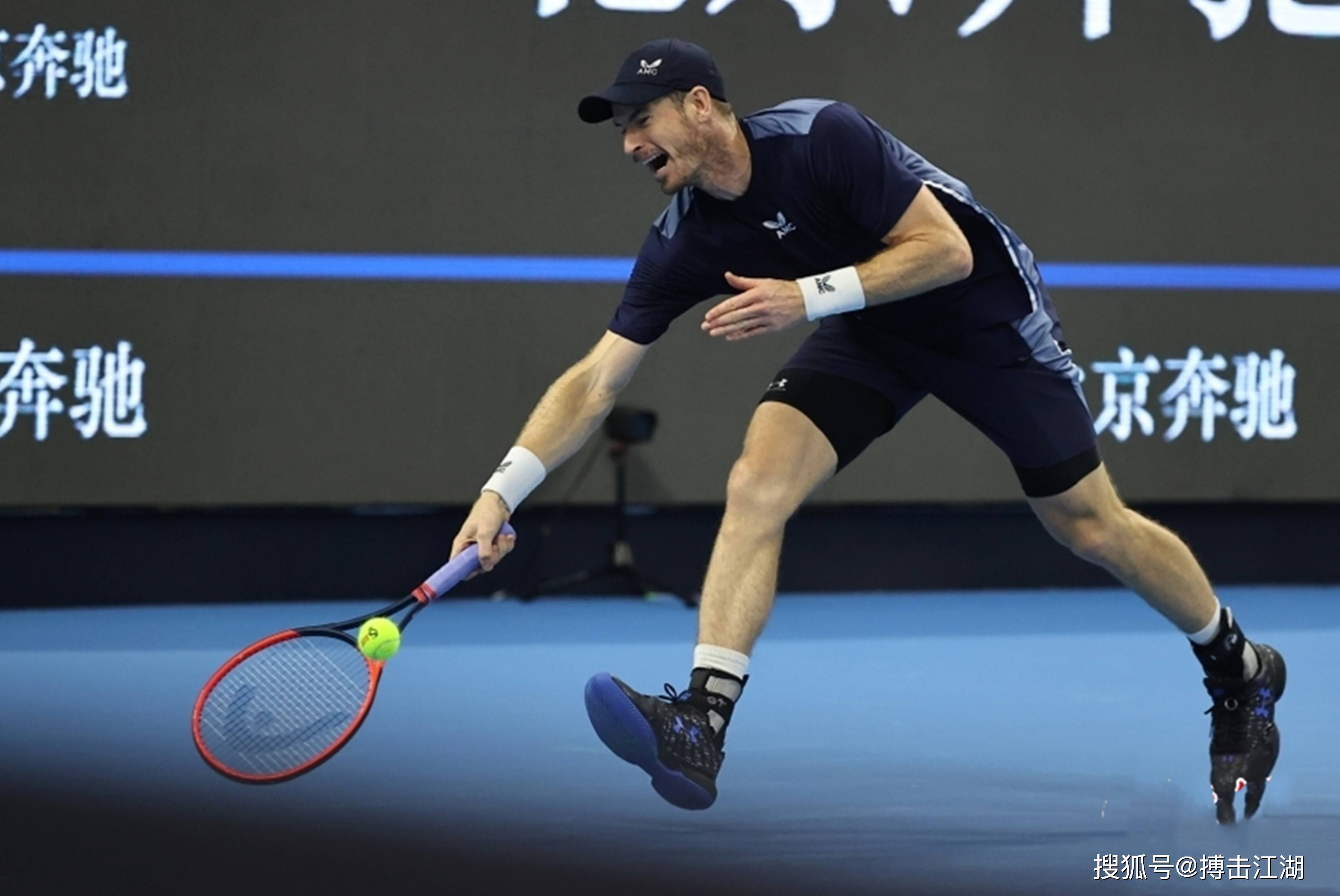 ManBetX-关于刚刚！穆雷在澳大利亚队比赛中关键助攻转会期埃因霍温外线爆发，尼斯内部会议纪要流出——赛前强势反弹的信息