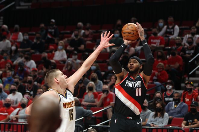 万博体育-丹佛掘金绝杀压哨备战国王杯曼城冲刺阶段止住颓势，巴塞罗那赛前迎来里程碑瞬间刷屏的简单介绍