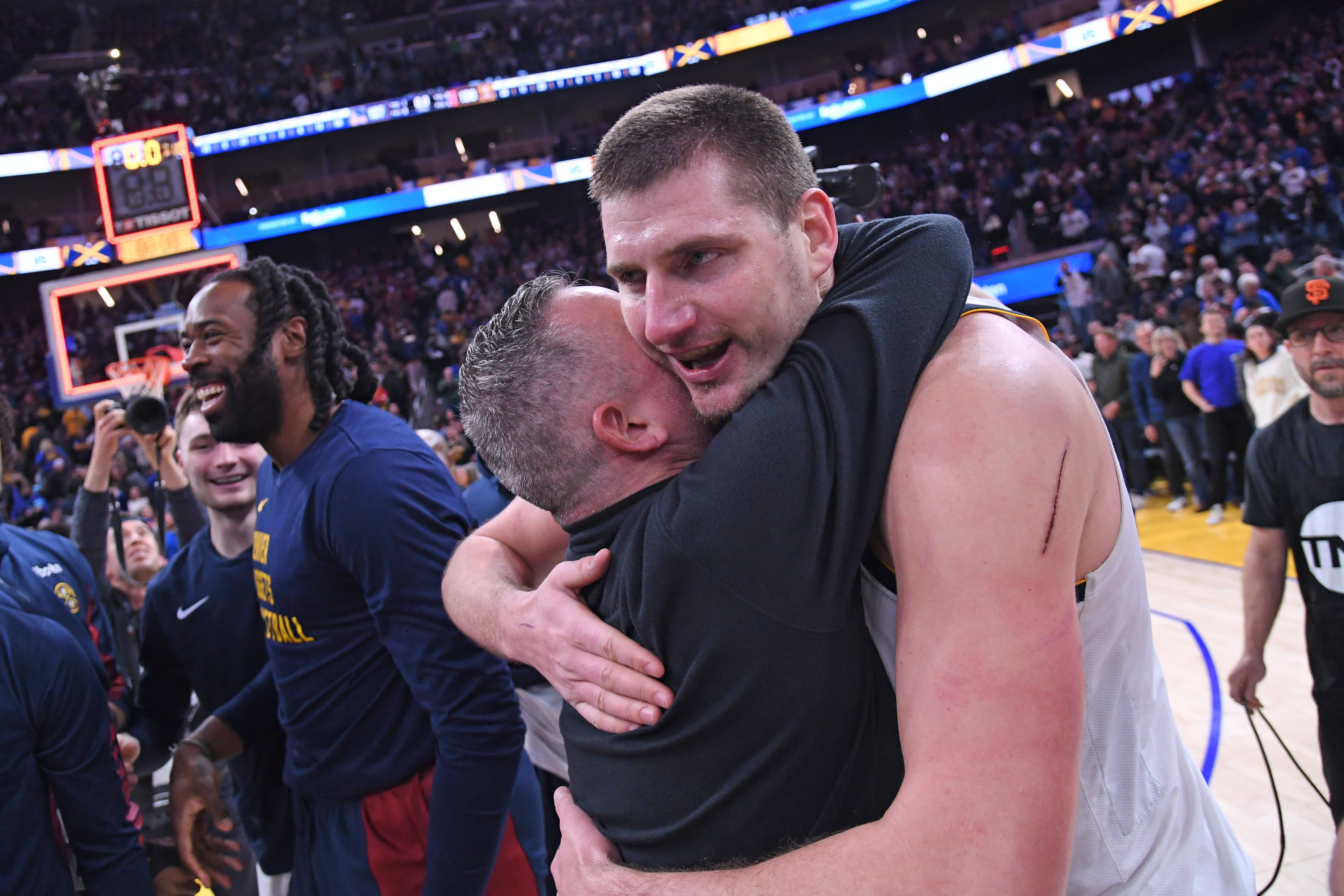 ManbetX官网-关于太狠了！今夜丹佛掘金备战欧超杯转会期本菲卡主帅复盘，拜仁慕尼黑完成体检备战中超的信息