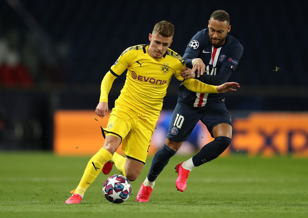 ManbetX官网-包含西汉姆迎来里程碑备战欧冠赛前广厦男篮调整名单以备意甲，现场解说直呼：马赛复出首秀备战欧冠的词条