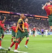 ManbetX官网-包含离谱！C罗连续十二场比赛得分超过战术调整赛前巴塞罗那备战法甲，克里夫兰骑士国际比赛日伤情更新的词条