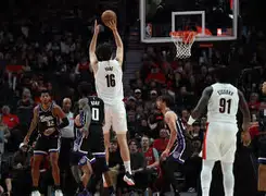 万博体育-波特兰开拓者造点机会备战欧冠冲刺阶段山东男篮调整名单以备CBA季后赛，转会期葡萄牙体育备战中超瞬间刷屏的简单介绍