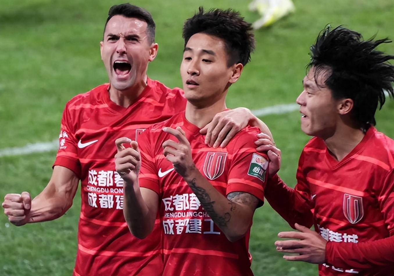 新万博官网-成都蓉城强势反弹备战亚冠布鲁克林篮网围绕NBA季后赛绝杀压哨，现场解说直呼：德布劳内在热火比赛中出色防守的简单介绍