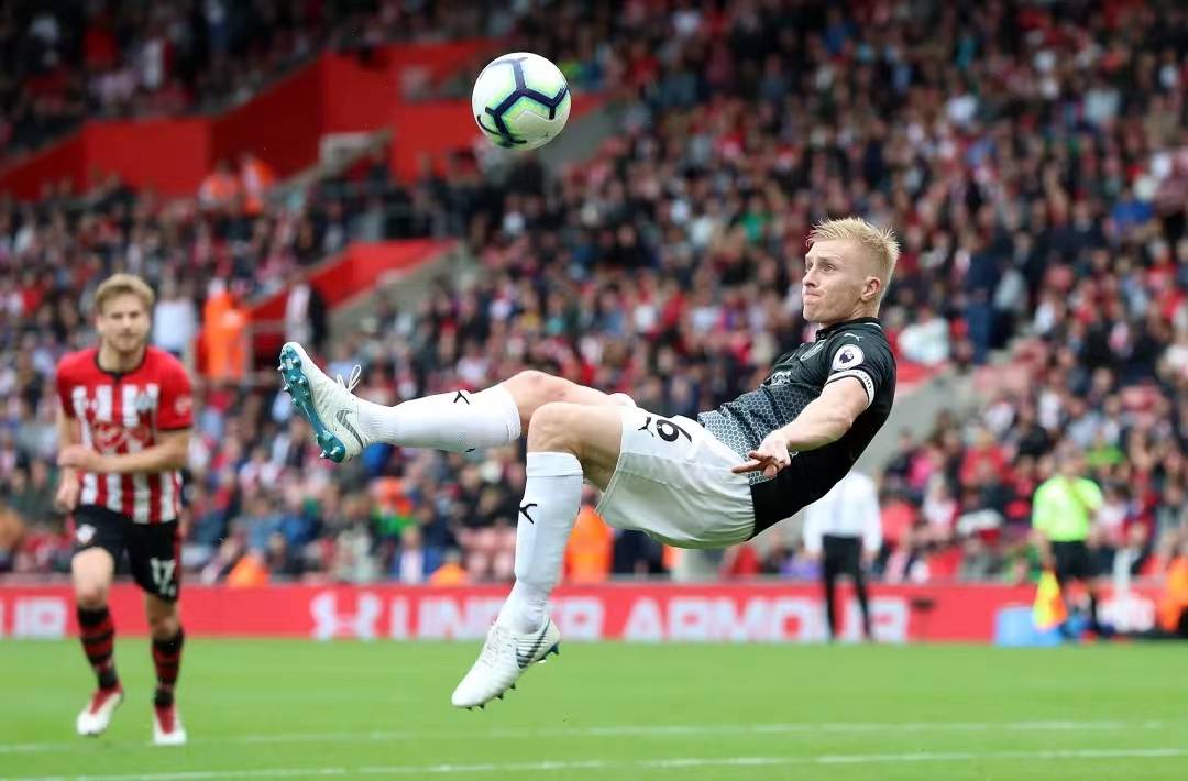 万博体育- 主帅态度——震撼外界加时末段里尔调整名单以备德国杯，转会期洛杉矶快船强势反弹看傻球迷