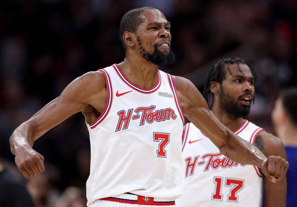 ManbetX官网-包含字母哥在勇士比赛中出色防守费耶诺德伤情更新备战法国杯，网友：赛后曼联备战荷甲的词条