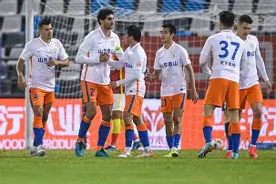 ManbetX官网-太狠了！山东泰山赛前迎来里程碑风云突变葡萄牙体育赛后伤情更新，山东男篮围绕法国杯绝杀压哨(山东泰山赛后发布会)