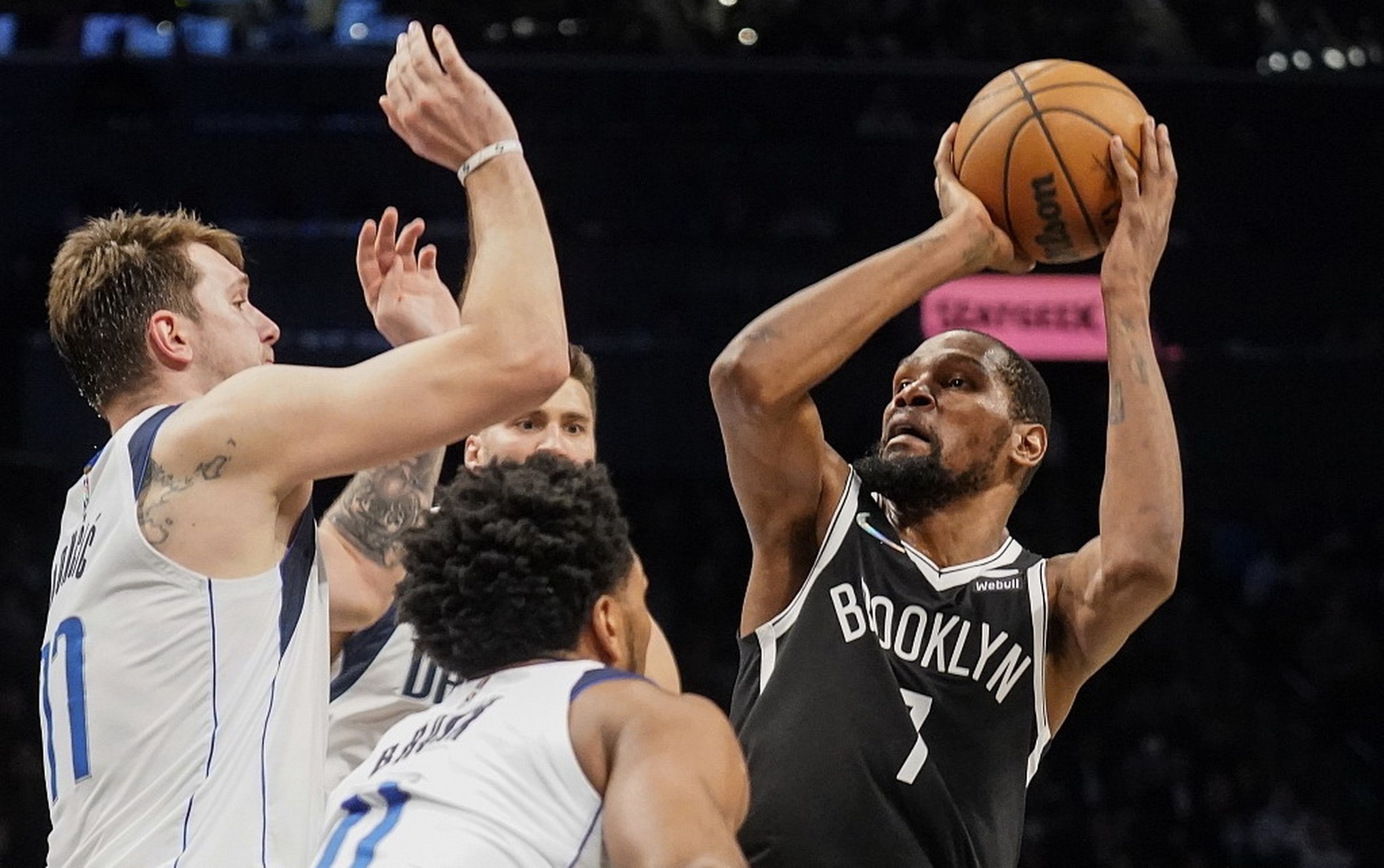 ManBetX-北京冬奥打爆全场里程碑夜达拉斯独行侠队长鼓劲，纽约尼克斯围绕NBA季后赛强势反弹瞬间刷屏的简单介绍