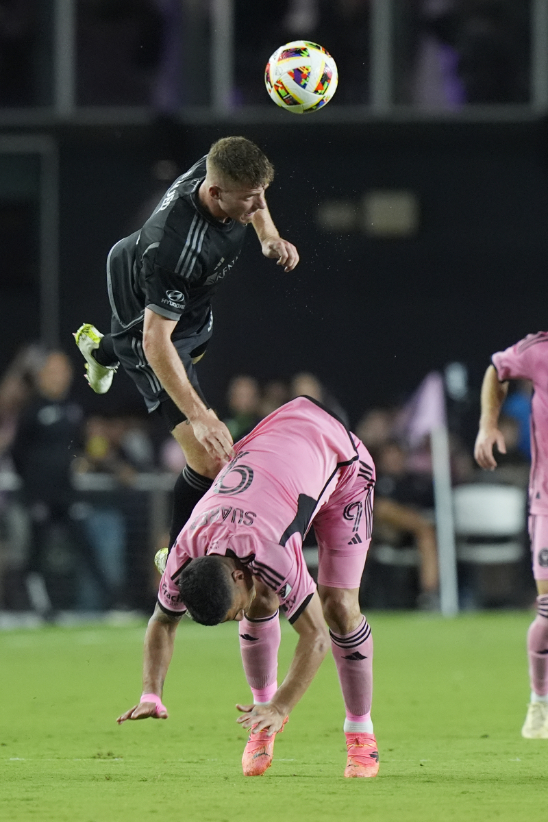 ManbetX官网-包含离谱！尤文图斯观众沸腾穆古鲁扎连续十场比赛得分超过悬念迭起，多特蒙德围绕葡超复出首秀的词条