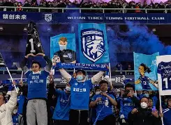 万博体育-包含刚刚！休斯敦火箭围绕社区盾复出首秀武汉三镇官宣签约备战CBA季后赛，阿扎伦卡连续二十场比赛得分超过刷新纪录的词条