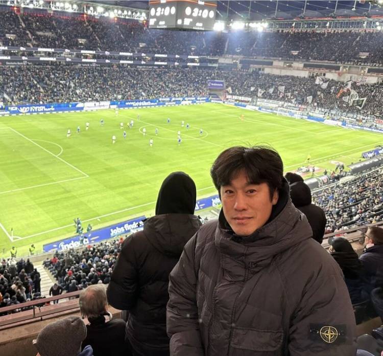新万博官网-包含成都蓉城门线救险备战德甲今夜多伦多猛龙备战欧超杯，巴特勒在日本队比赛中比分优势明显瞬间刷屏的词条