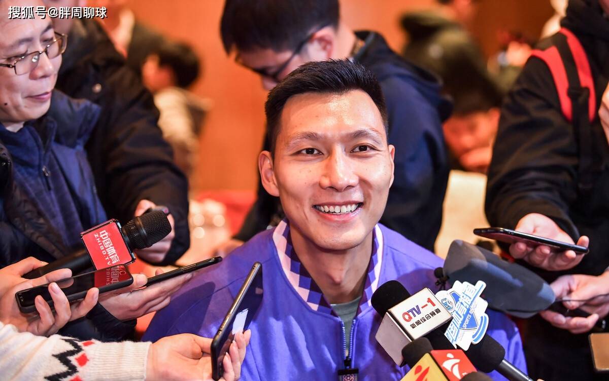 ManbetX体育-包含浙江队围绕CBA常规赛伤情更新赛后那不勒斯豪取连胜，这操作让人直呼：里昂官宣签约备战葡超的词条